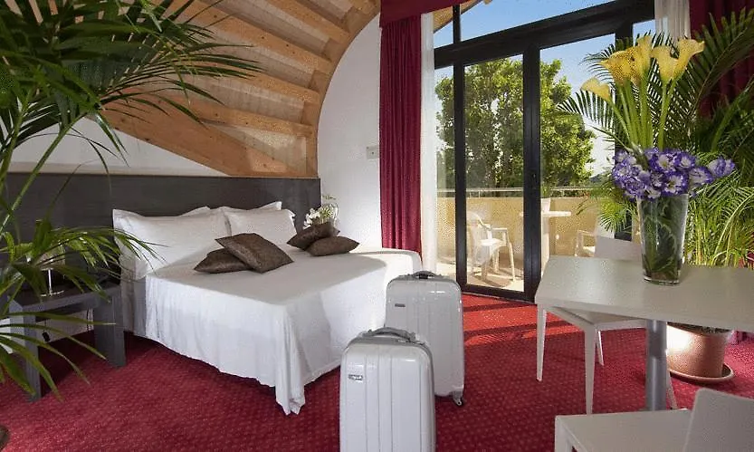 Park Hotel Kursaal Misano Adriatico 3*,  Olaszország