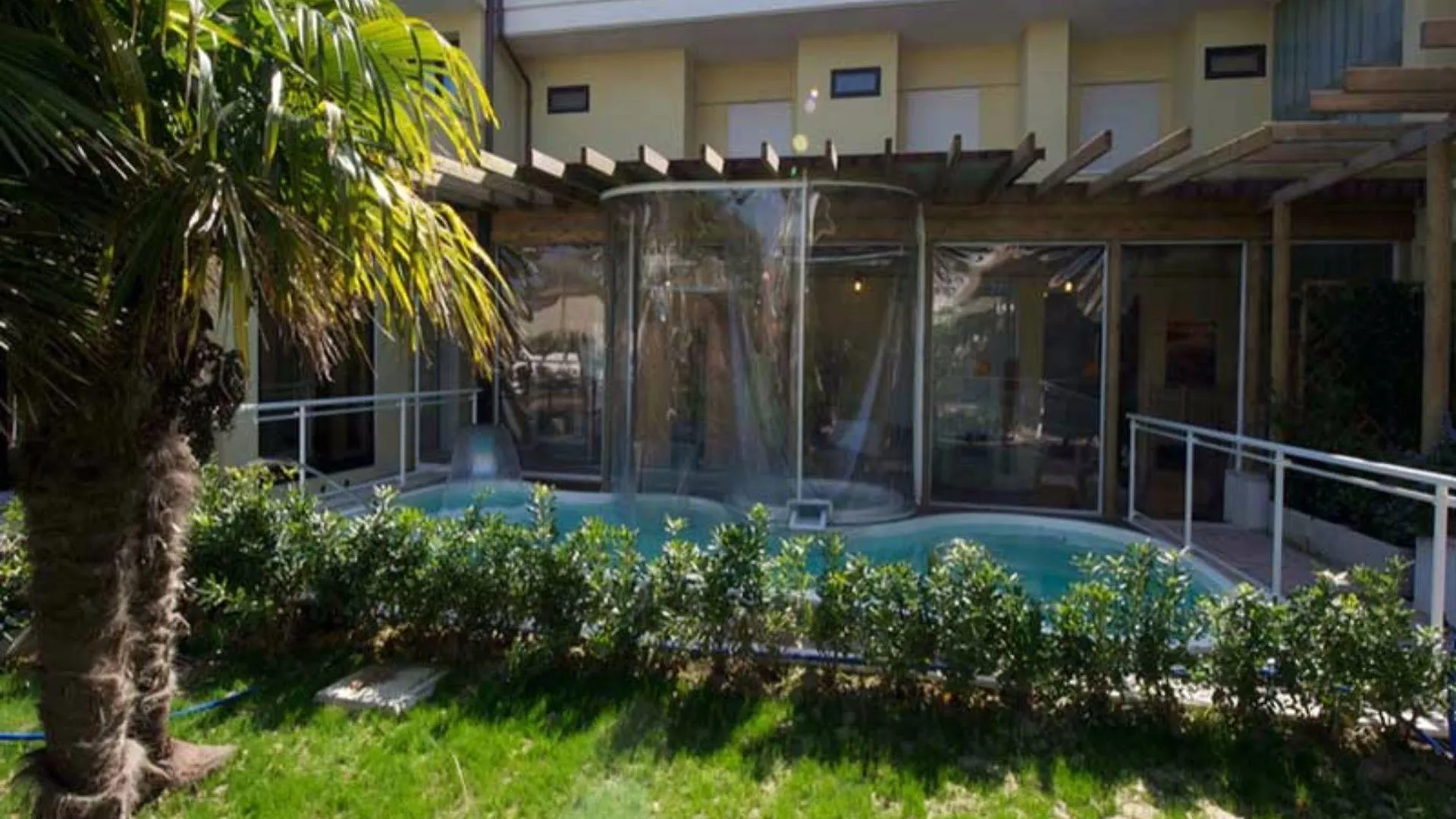 מיסאנו אדריאטיקו Park Hotel Kursaal 3*, מיסאנו אדריאטיקו איטליה