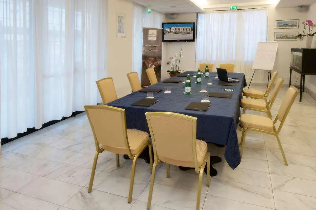 מיסאנו אדריאטיקו Park Hotel Kursaal 3*, מיסאנו אדריאטיקו